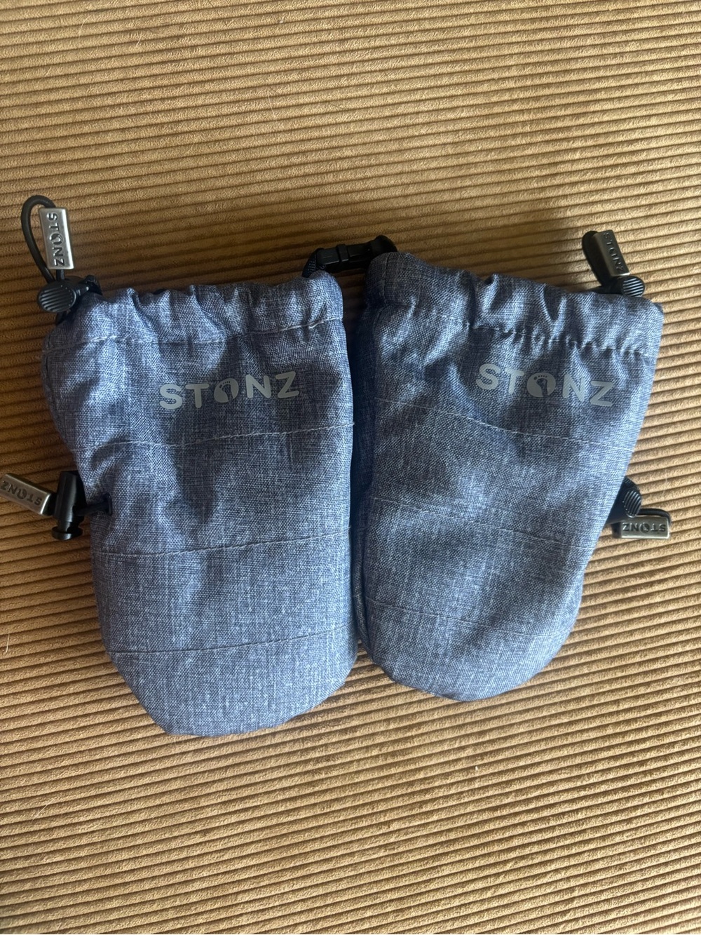 Stonz Snow Mitties